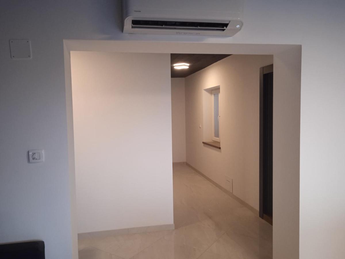 Anton Apartment Povlja  Exterior photo