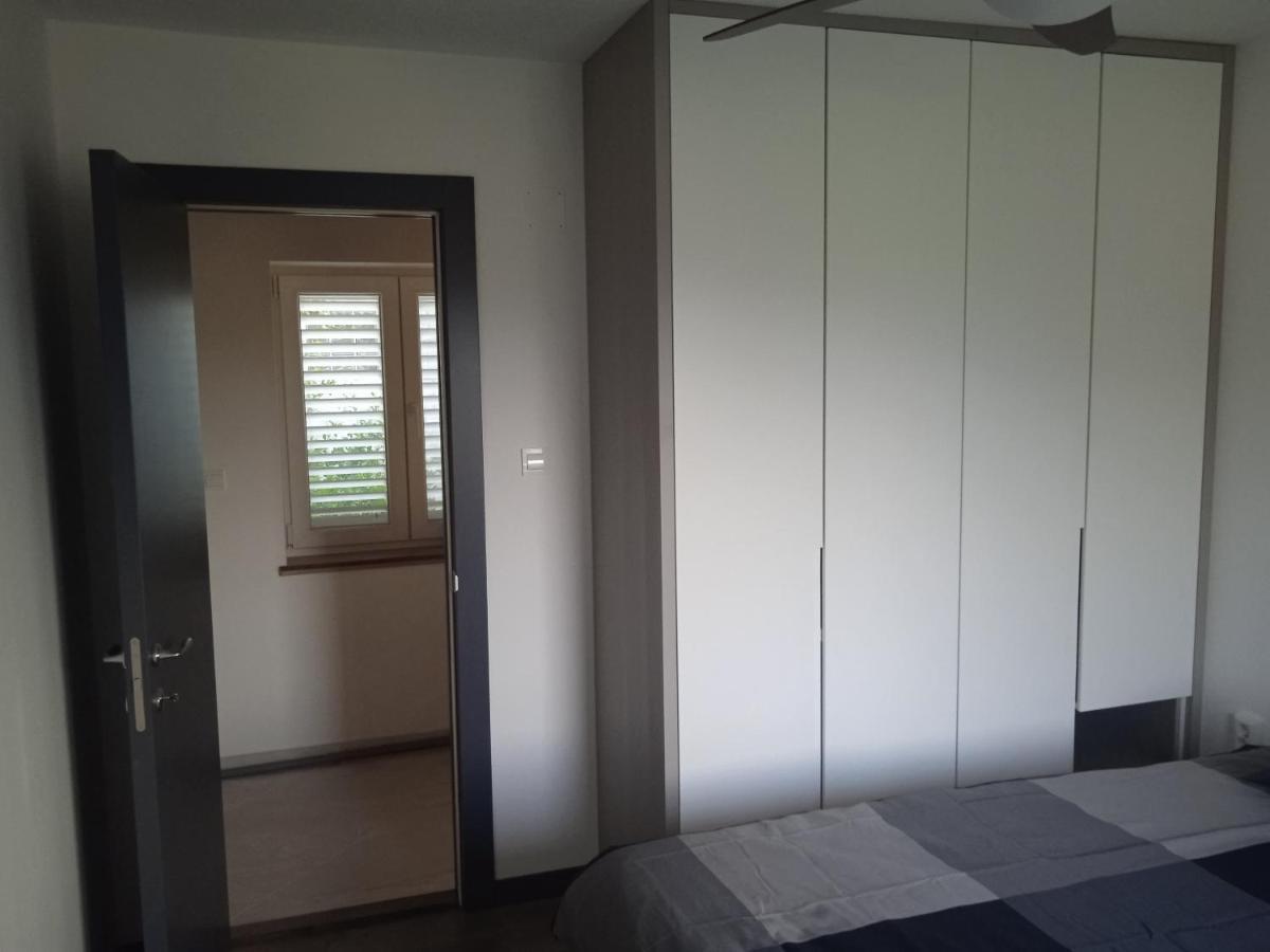 Anton Apartment Povlja  Exterior photo